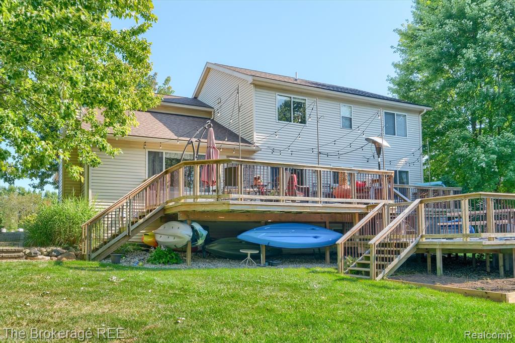 8380 Hunt Club Court, Grand Blanc, MI 48439 — Photo 10