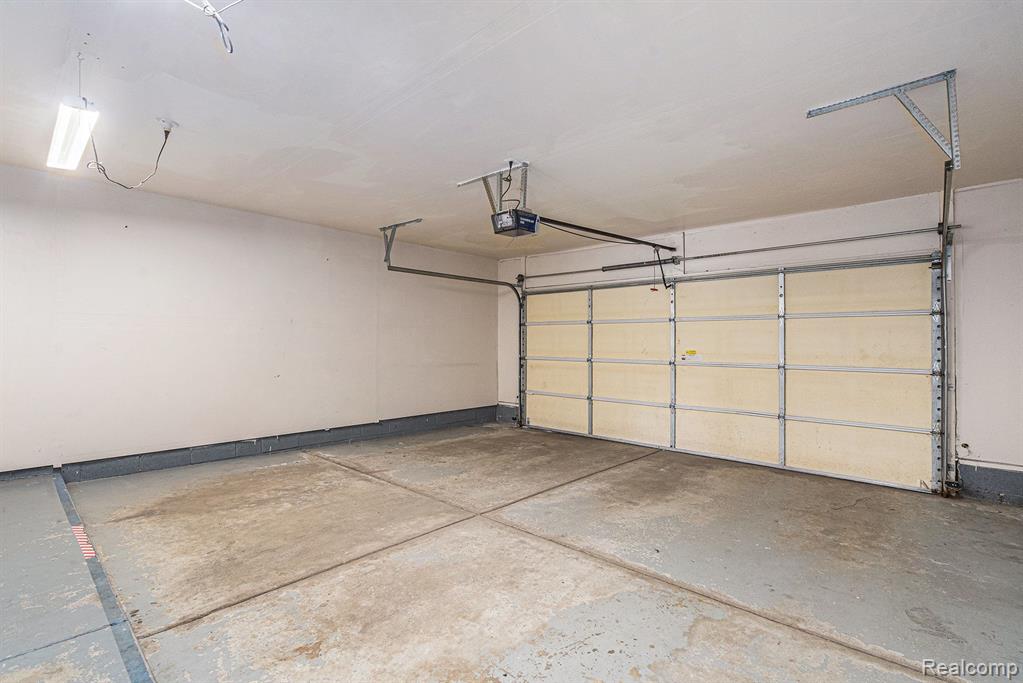 3598 Bent Trail Drive, Ann Arbor, MI 48108 — Photo 38