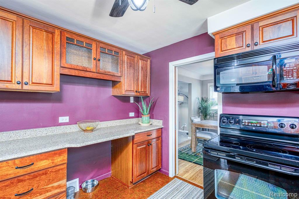 8125 MACKAY, Utica, MI 48317 — Photo 14