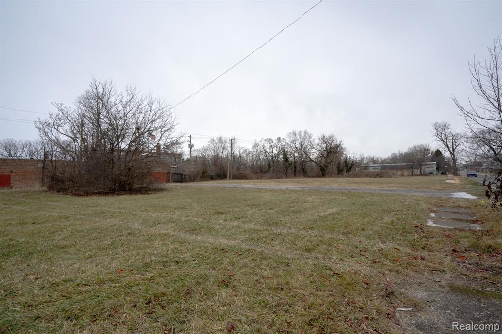 1185 Concord Street - Photo 3