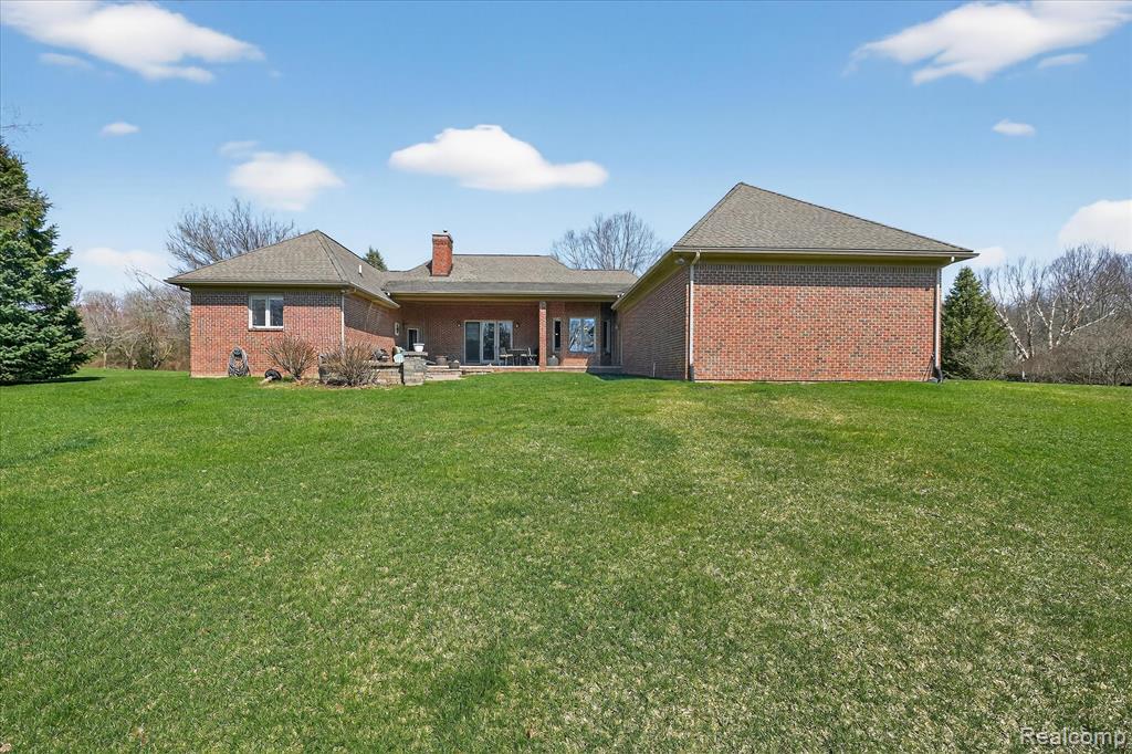 2591 Overbrook, Highland, MI — Photo 41