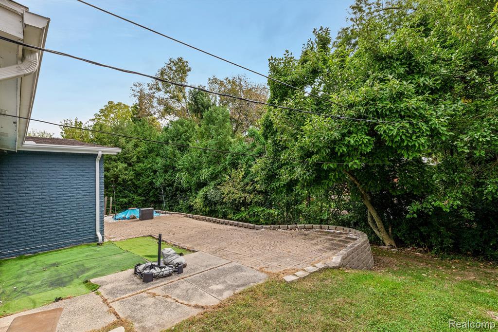 5559 Abington, West Bloomfield, MI — Photo 33