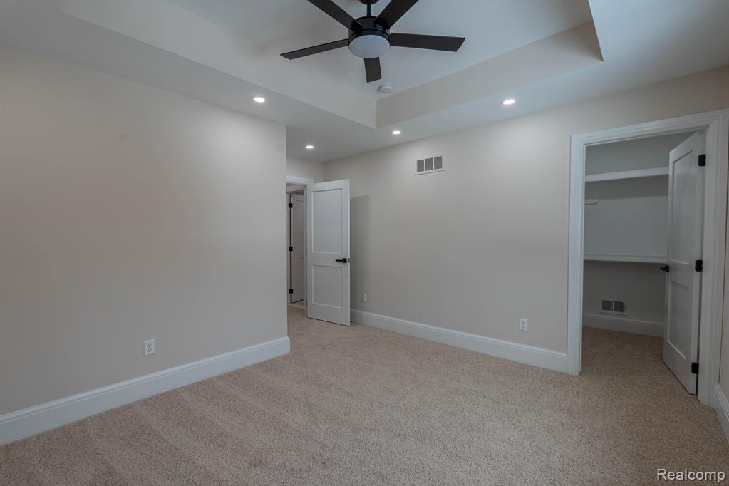9033 DEERWOOD Road, Clarkston, MI 48348 — Photo 38