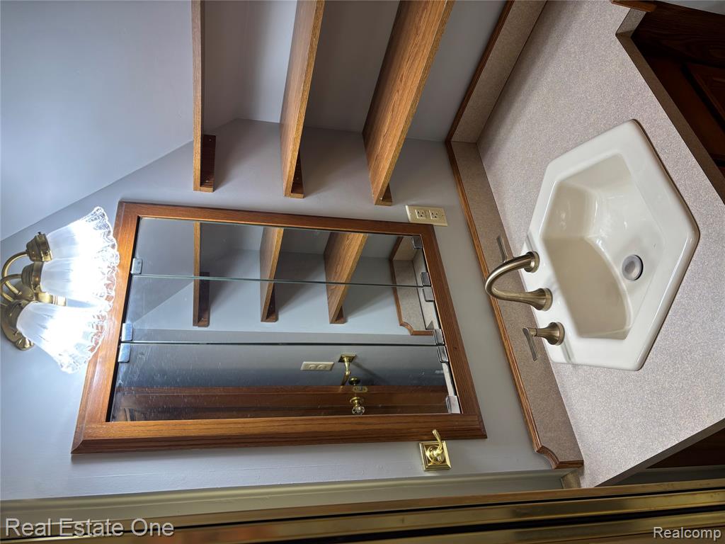 109 W Kennett Road, Pontiac, MI 48340 — Photo 13
