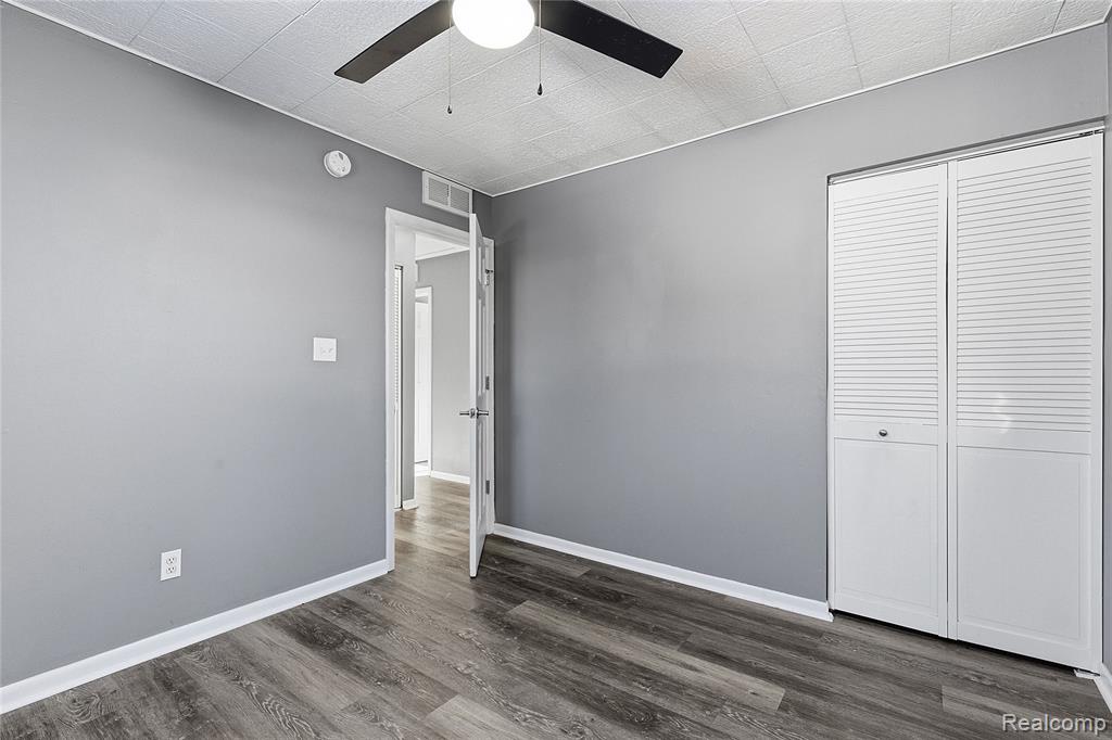 1273 Fall River Road, Ypsilanti, MI 48198 — Photo 22