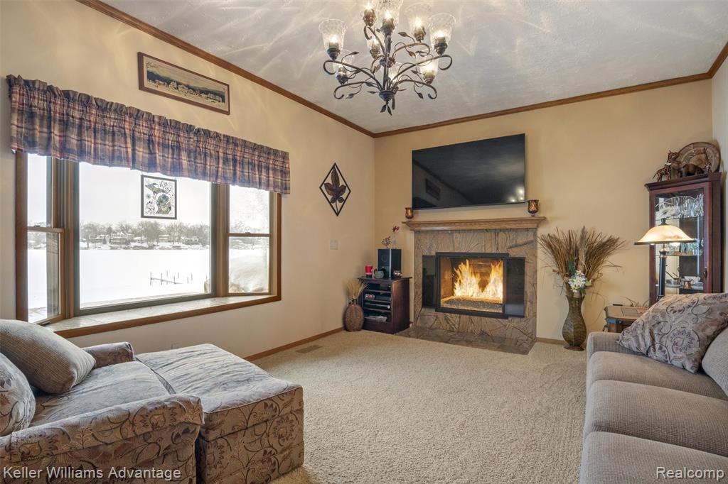 340 Angola Street, Wolverine Lake, MI 48390 — Photo 17