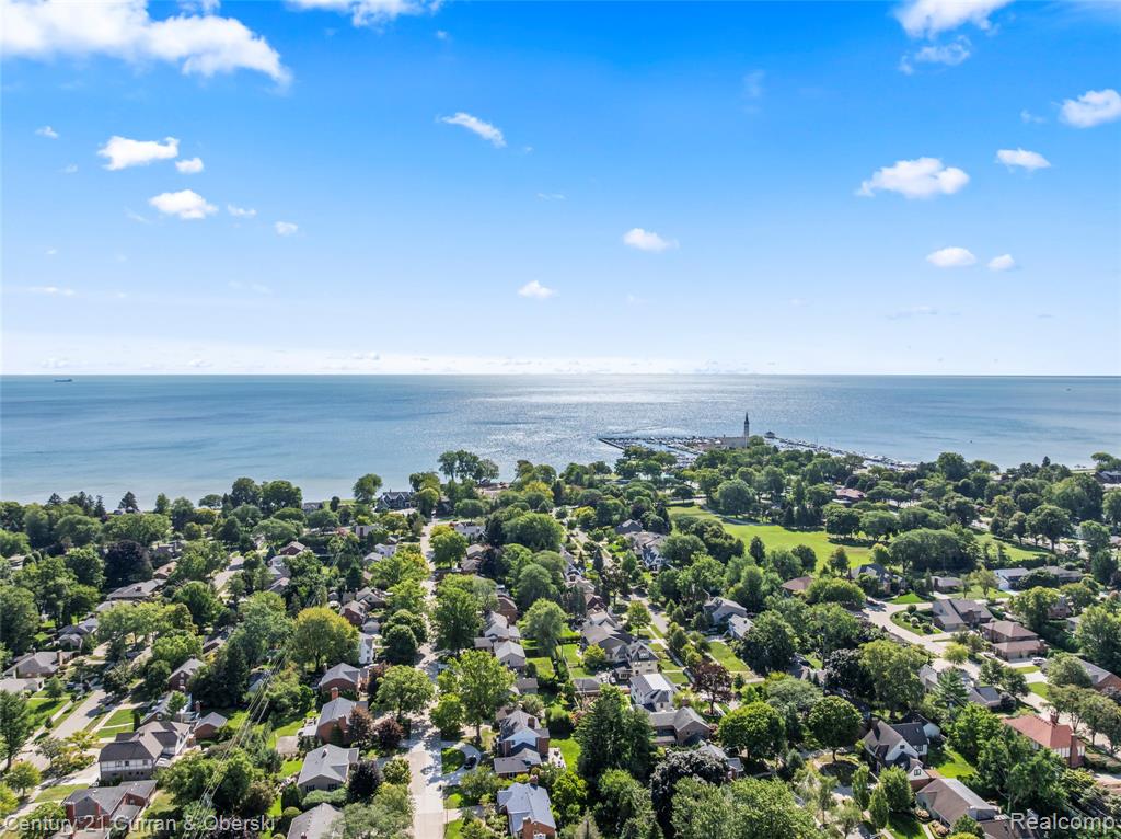 505 Hollywood Avenue, Grosse Pointe Woods, MI 48236 — Photo 38
