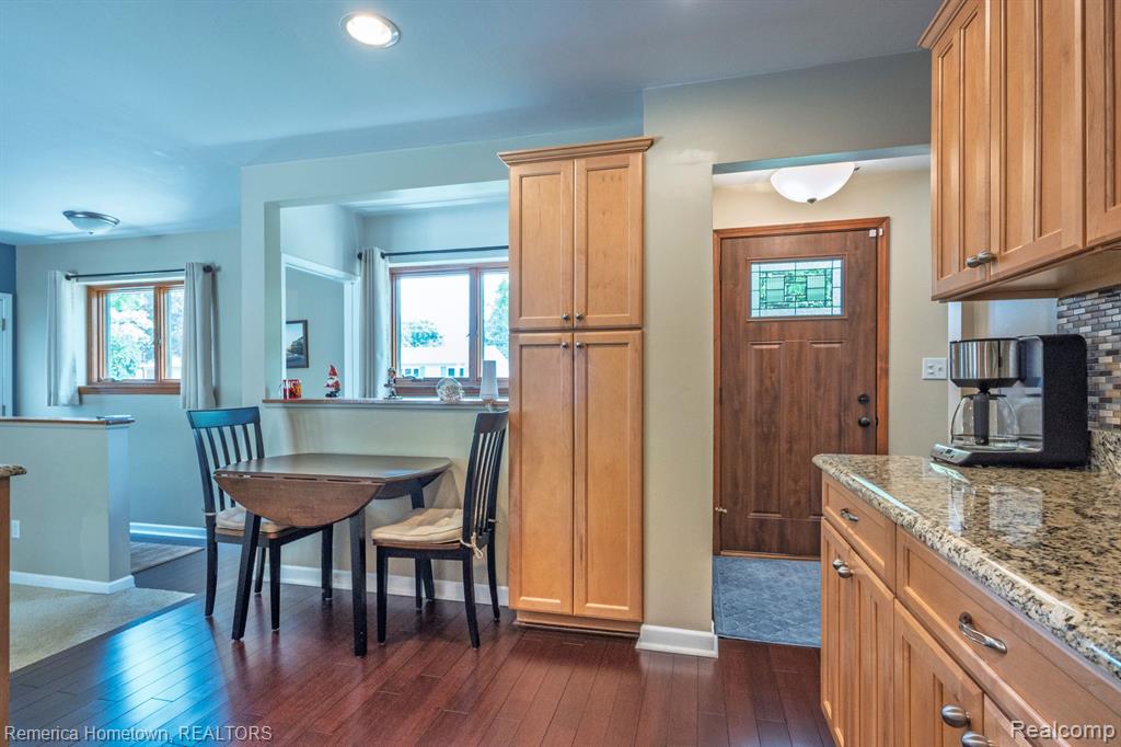 9183 Redbud Avenue, Plymouth, MI 48170 — Photo 12