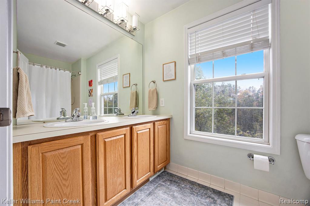80 Franklin Wright Boulevard, Lake Orion, MI 48362 — Photo 18