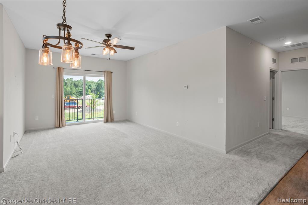 9776 RIDGE RUN Street, Howell, MI 48855 — Photo 7