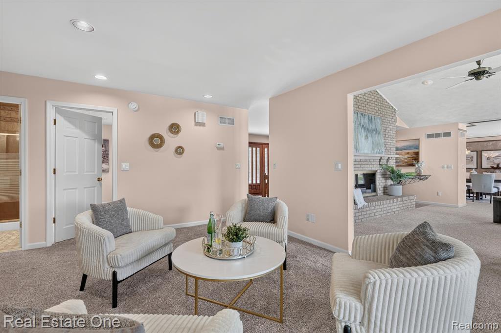 5161 Ledgewood Drive, Commerce Twp, MI 48382 — Photo 14
