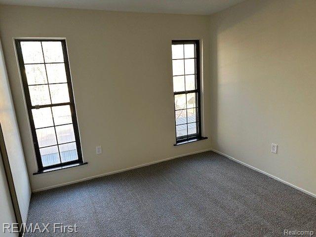 25195 GREENBROOKE Drive, Southfield, MI 48033 — Photo 18