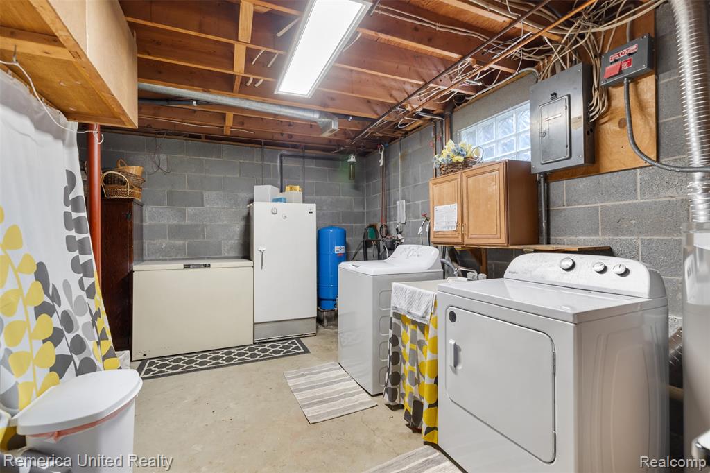8763 Bishop Road, Brighton, MI 48116 — Photo 23