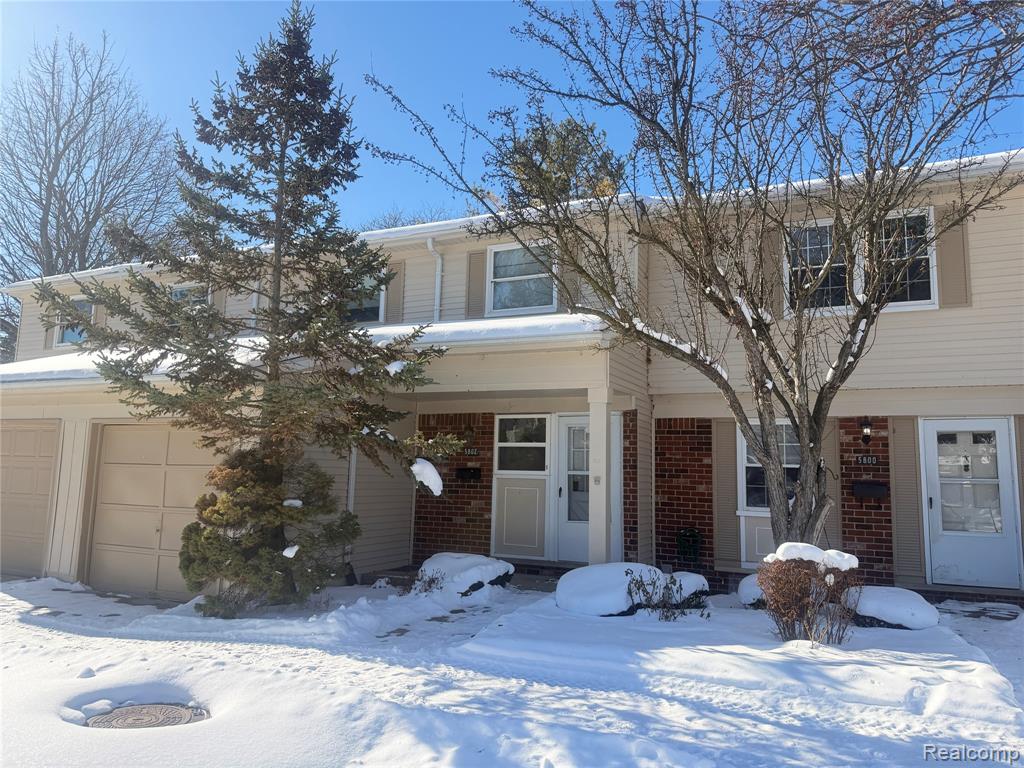 5802 Northfield Parkway, Troy, MI 48098 — front exterior