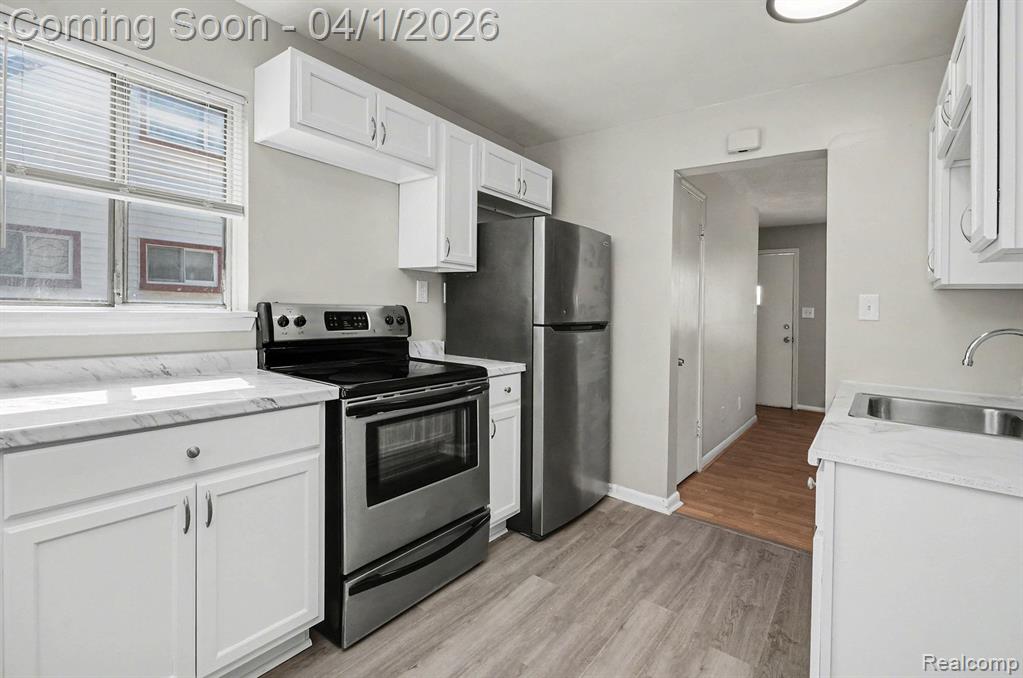 24834 Schroeder Avenue, Eastpointe, MI 48021 — Photo 11
