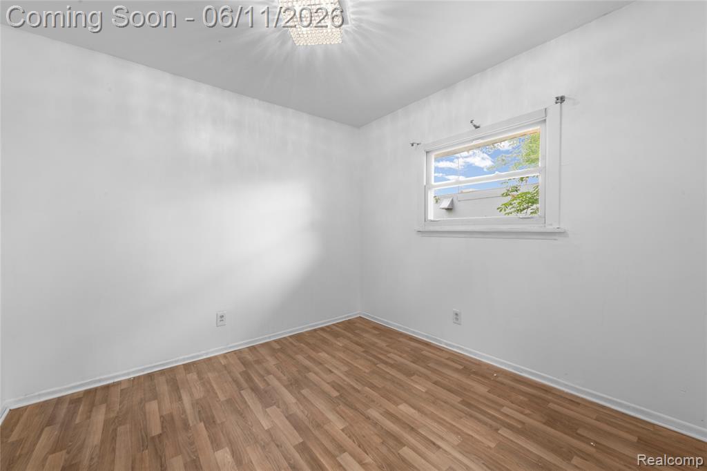 21855 Schoenherr Road, Warren, MI 48089 — Photo 26