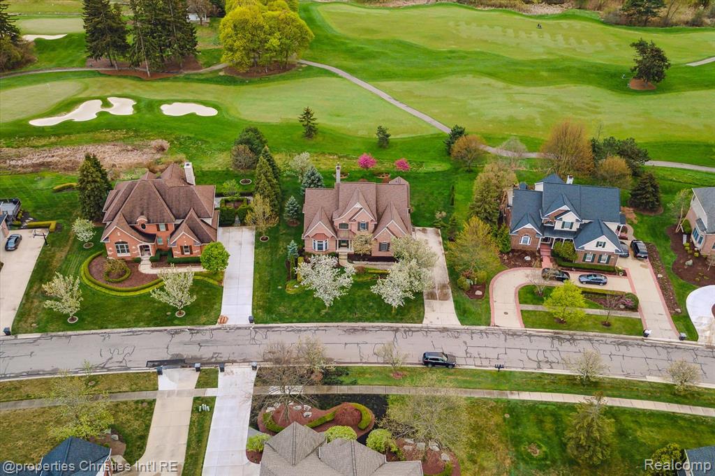 45653 TOURNAMENT Drive N, Northville, MI 48168 — Photo 81