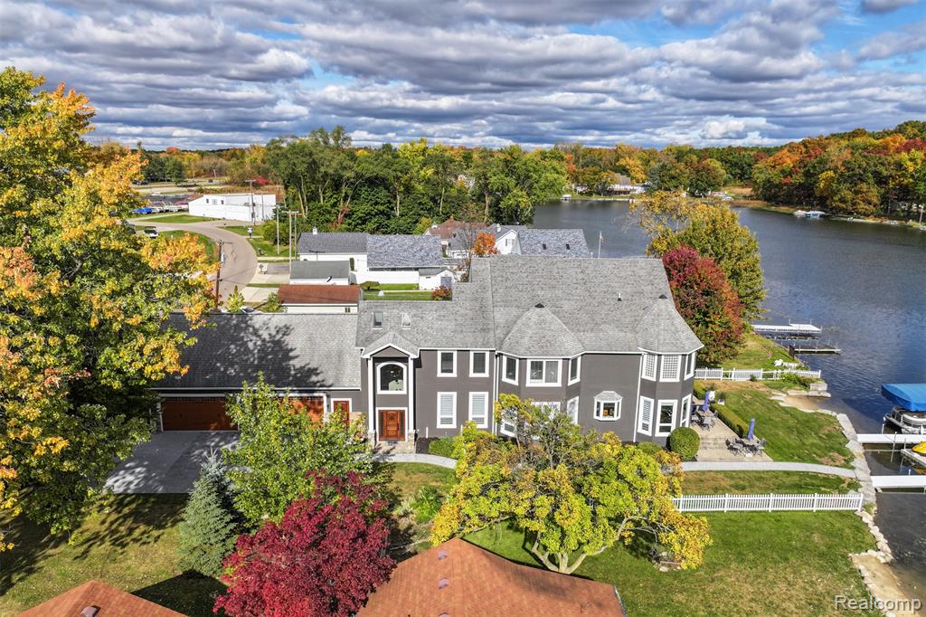 16083 Whitehead Drive, Linden, MI 48451 — Photo 17