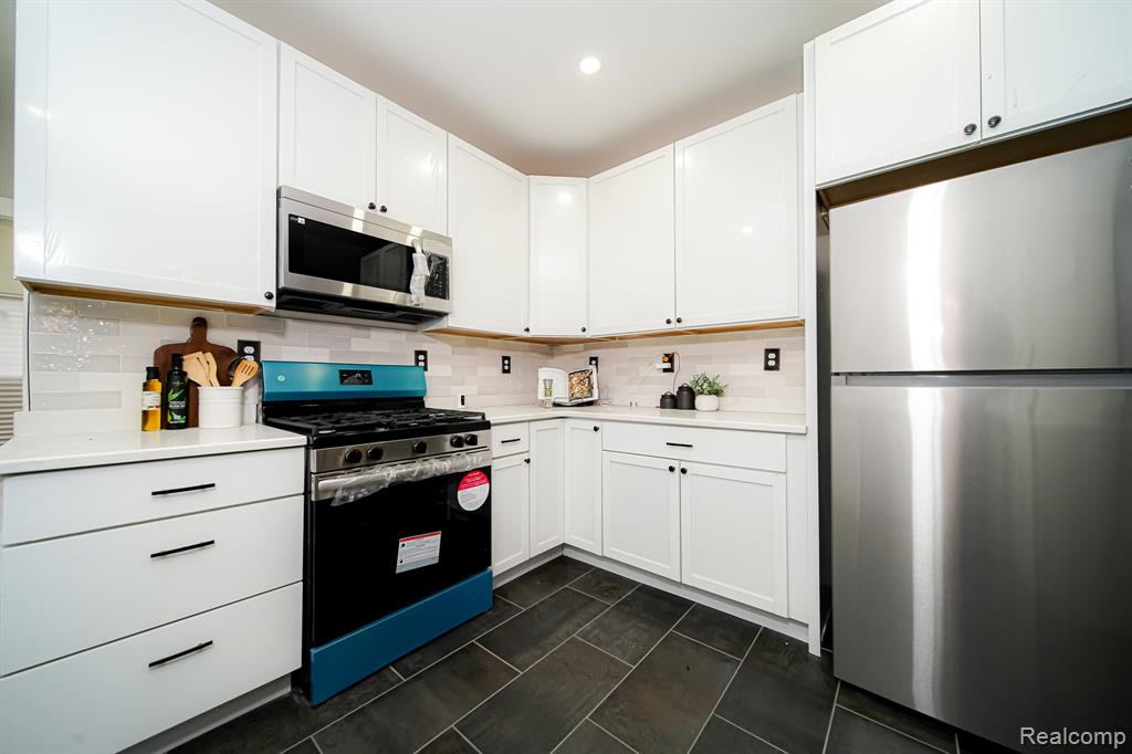 709 Ashland Street, Detroit, MI 48215 — Photo 27