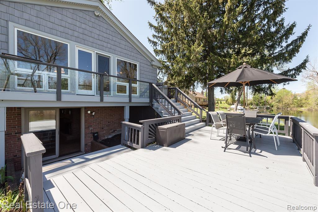 7311 BISCAYNE Court, White Lake, MI 48383 — Photo 29
