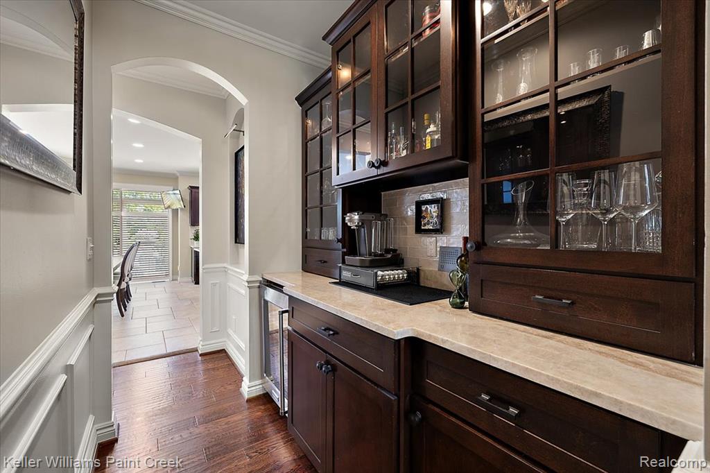 5343 Carlisle Court, Rochester, MI 48306 — Photo 8