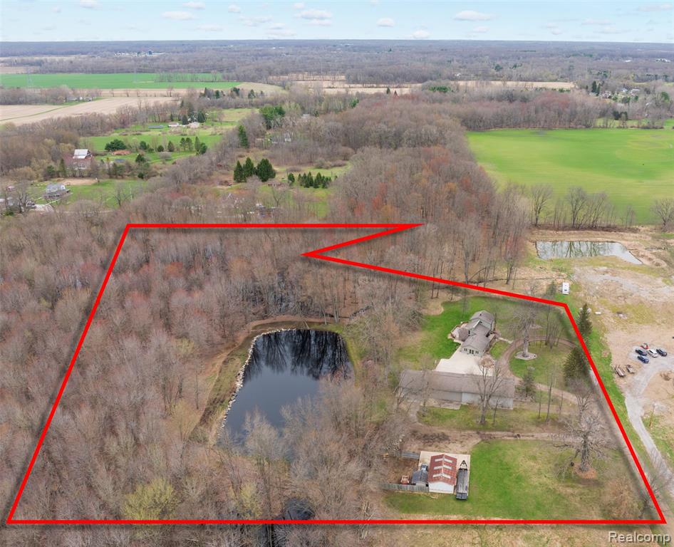 9247 Schrepfer Road, Howell, MI 48855 — Photo 4