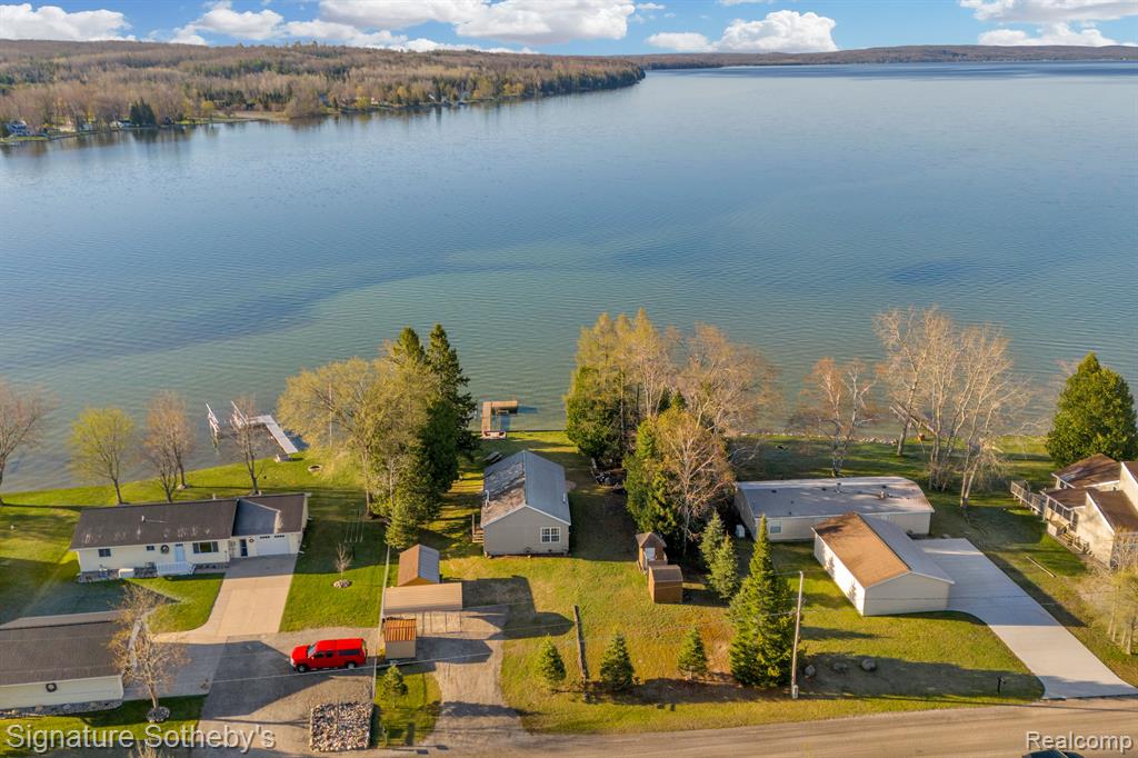 6130 Cedar Drive, Hubbard Lake, MI 49747 — Photo 30