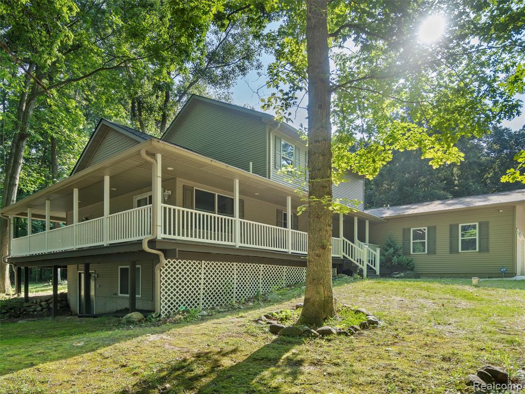 9480 Hartland Road, Fenton, MI 48430 — Photo 56