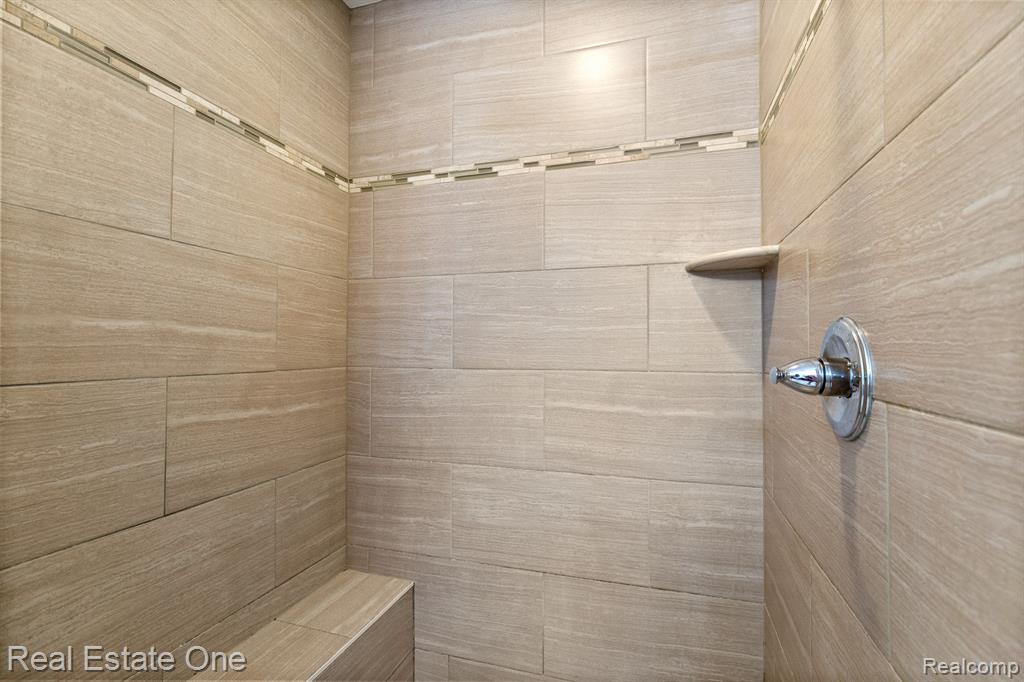 68 Biltmore Drive, Troy, MI 48084 — Photo 26