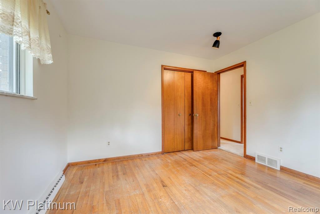 206 E Park Street, Capac, MI 48014 — Photo 13