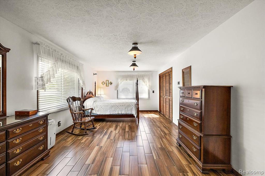 6930 Colony Drive, West Bloomfield, MI 48323 — Photo 19