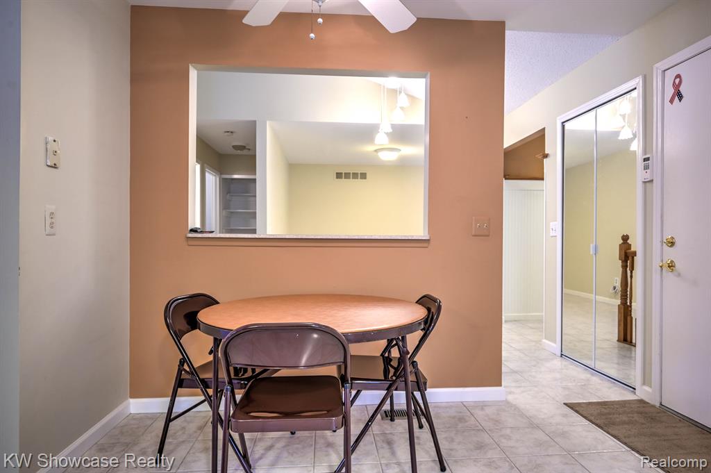 5806 KING JAMES, Waterford, MI 48327 — Photo 20