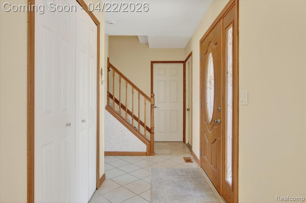 44226 Harsdale Drive, Canton, MI 48187 — Photo 8