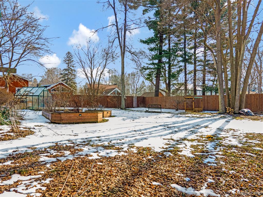 128 Clarence Street, Holly, MI 48442 — Photo 45