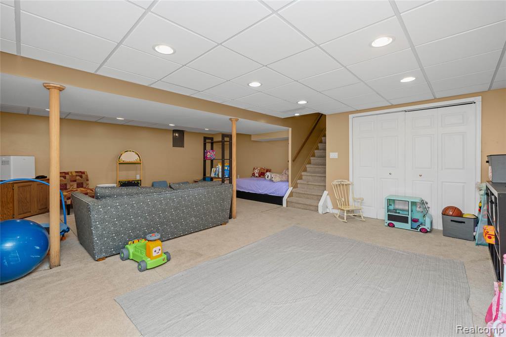 16610 Old Bedford Road, Northville, MI — Photo 41