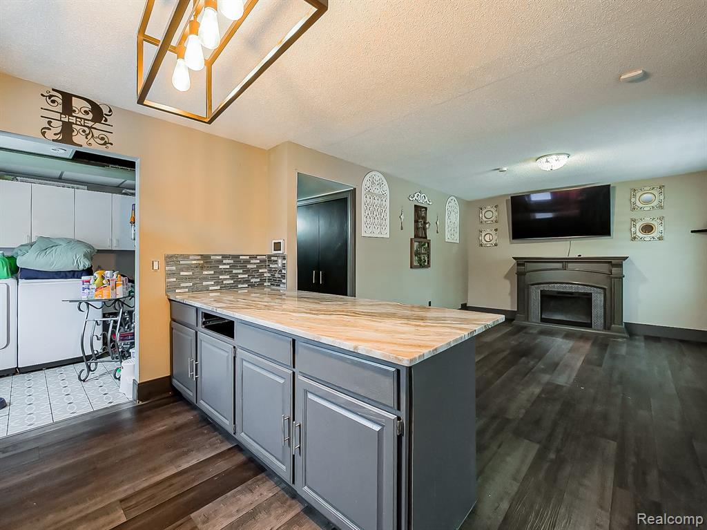 6087 N Parent Street, Westland, MI — Photo 9