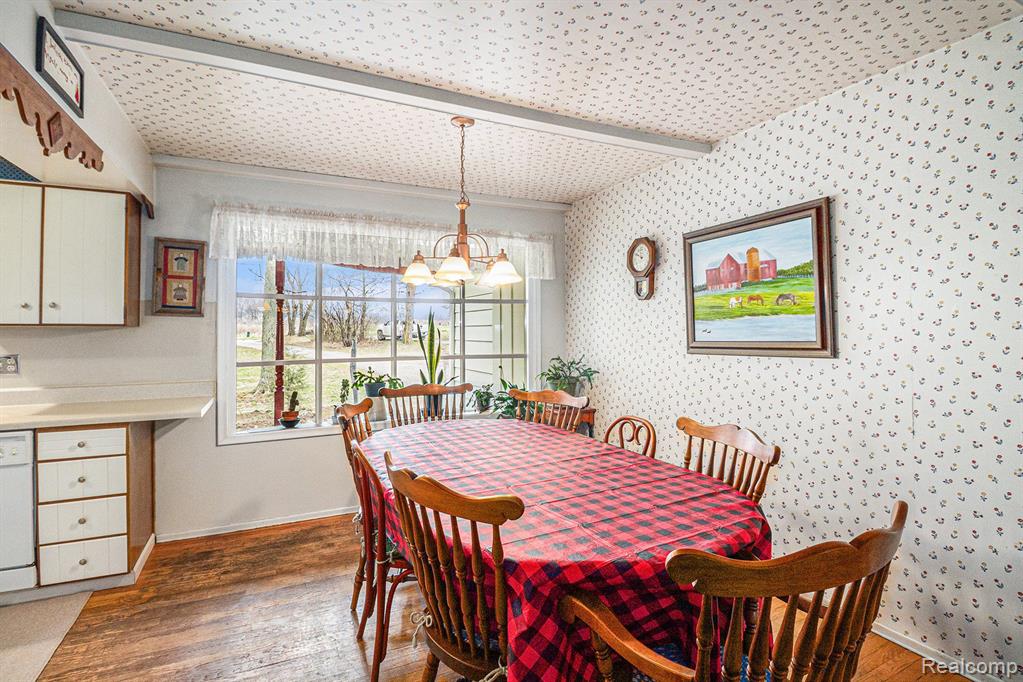 6181 LOBDELL Road, Linden, MI 48451 — Photo 9