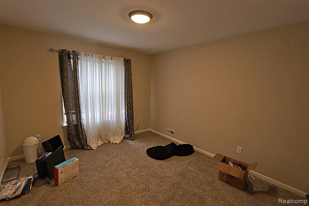 42759 Leon Drive, 155, Belleville, MI 48111 — Photo 31