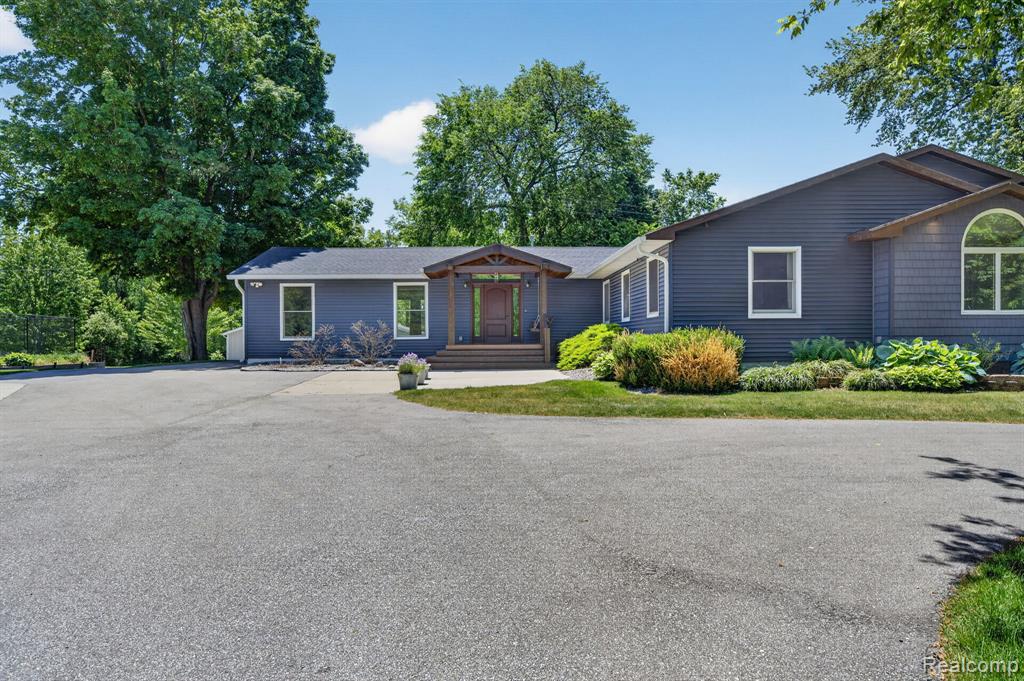 9353 Hill Road, Swartz Creek, MI 48473 — Photo 7