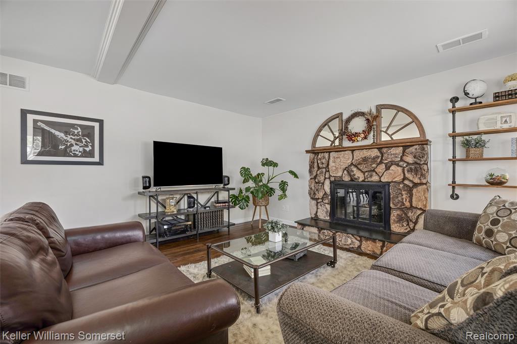 5550 Mary Sue Street, Clarkston, MI — Photo 9