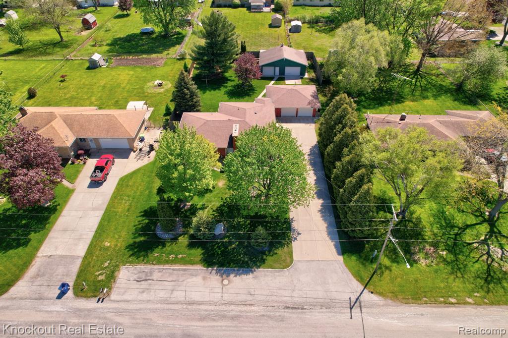 275 S Airport Road, Saginaw, MI 48601 — Photo 51