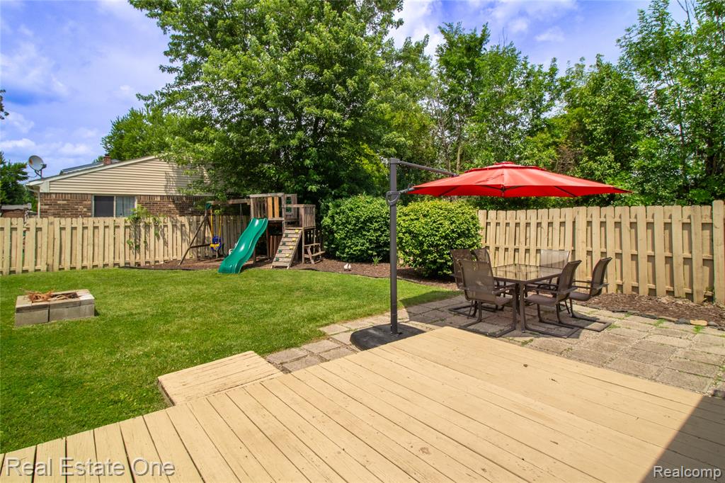 44220 Saltz Road, Canton, MI 48187 — Photo 18
