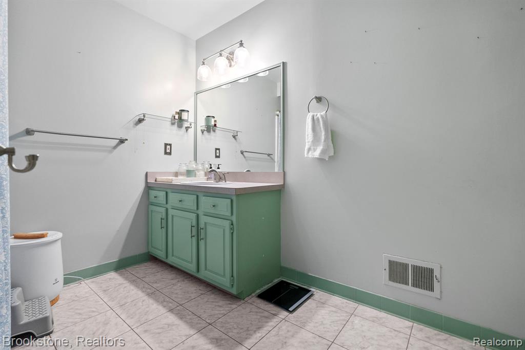 1019 NAUTICAL, Cottrellville, MI — Photo 13
