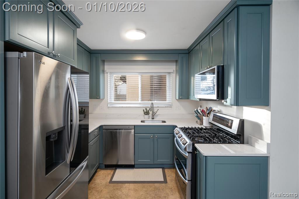 2443 Carriage Way, Ypsilanti, MI 48197 — Photo 8
