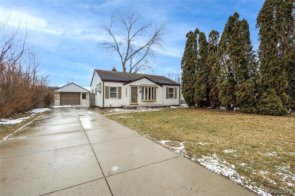 17204 Park Lane, Fraser, MI 48026 — Photo 20