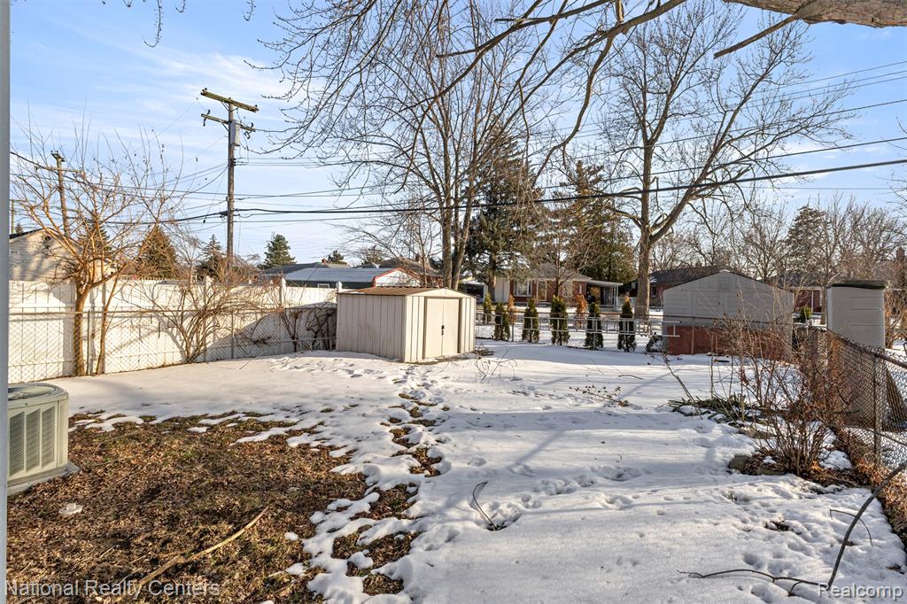 457 Stewart Avenue, Lincoln Park, MI 48146 — Photo 24
