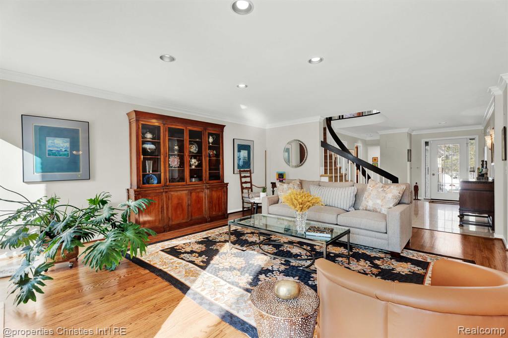 22211 Village Pines Drive, Beverly Hills, MI 48025 — Photo 15
