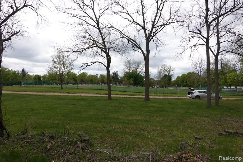 454 East Road, Holly, MI 48442 — Photo 4