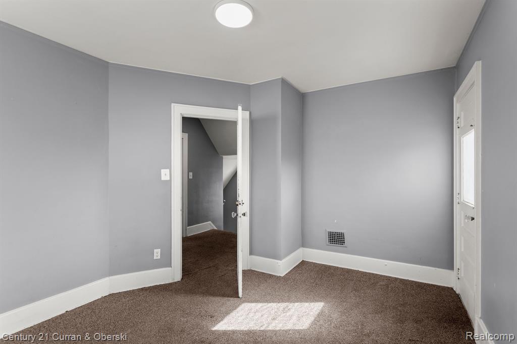 9113 AVIS Street, Detroit, MI 48209 — Photo 21