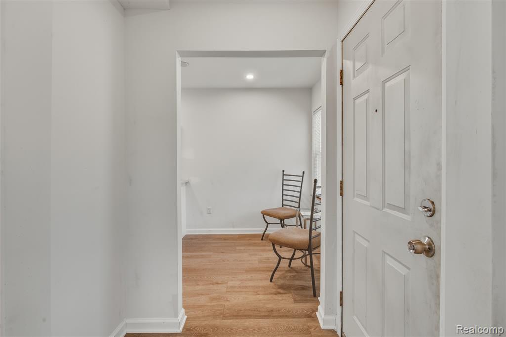 608 Nevada Avenue, Pontiac, MI 48341 — Photo 3